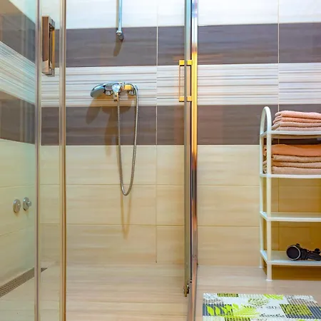 شقة Botic بوريتش