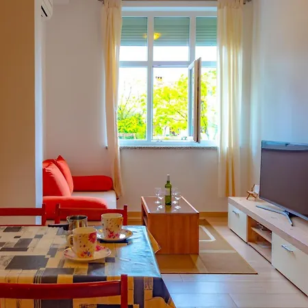 Botic Apartment Porec