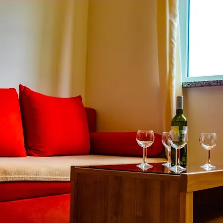 Апартаменты Botic *